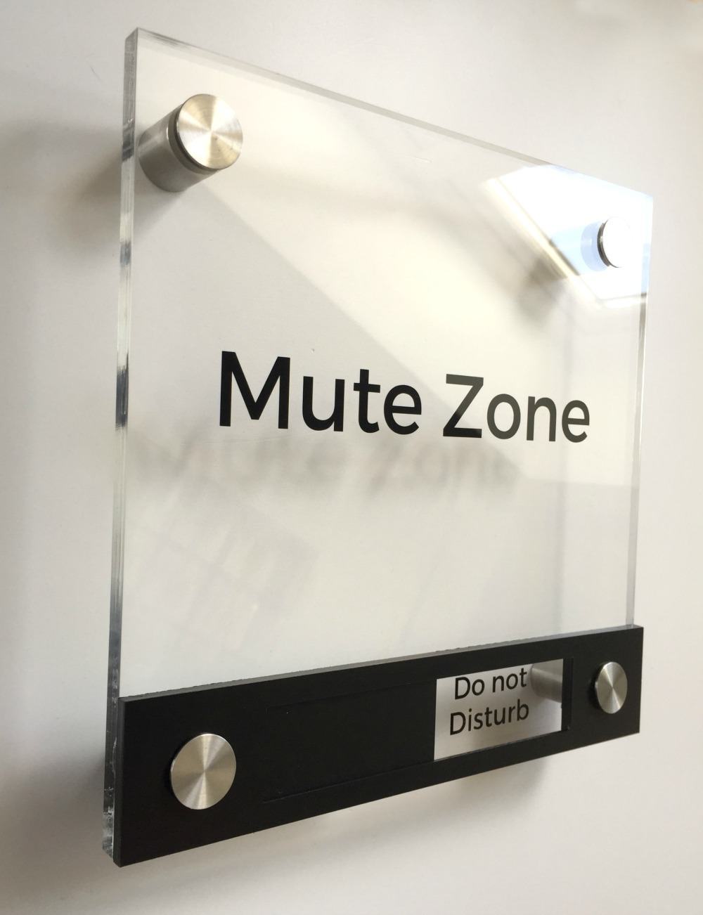 mute zone room sign