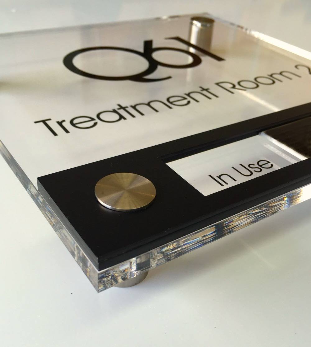 treatment room slider sign 2